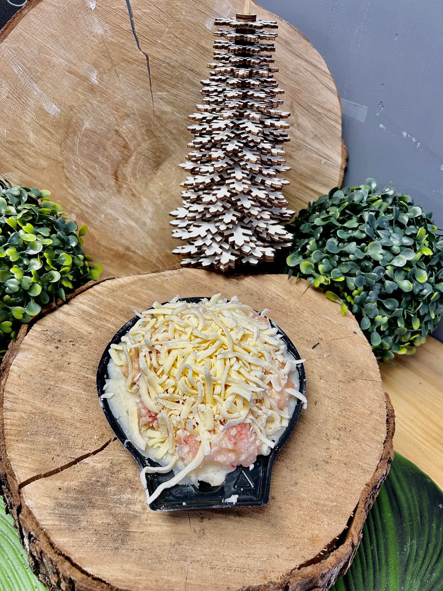 No photo description available.