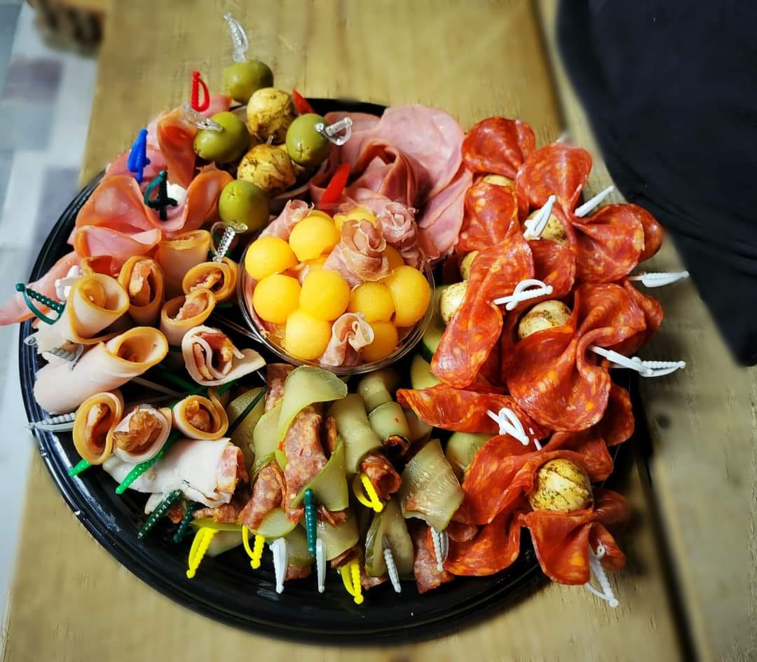 No photo description available.