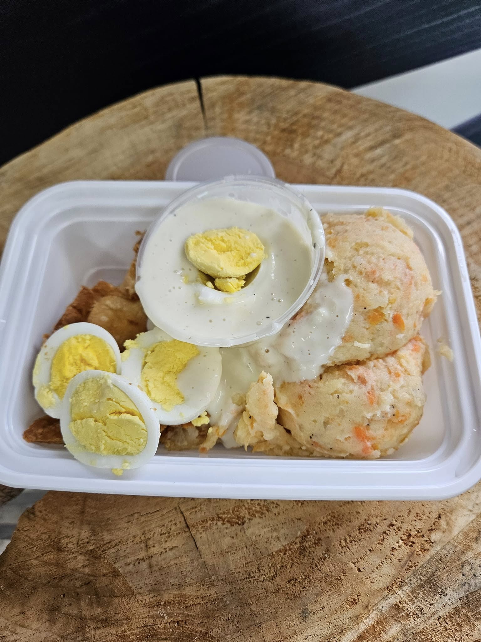 No photo description available.