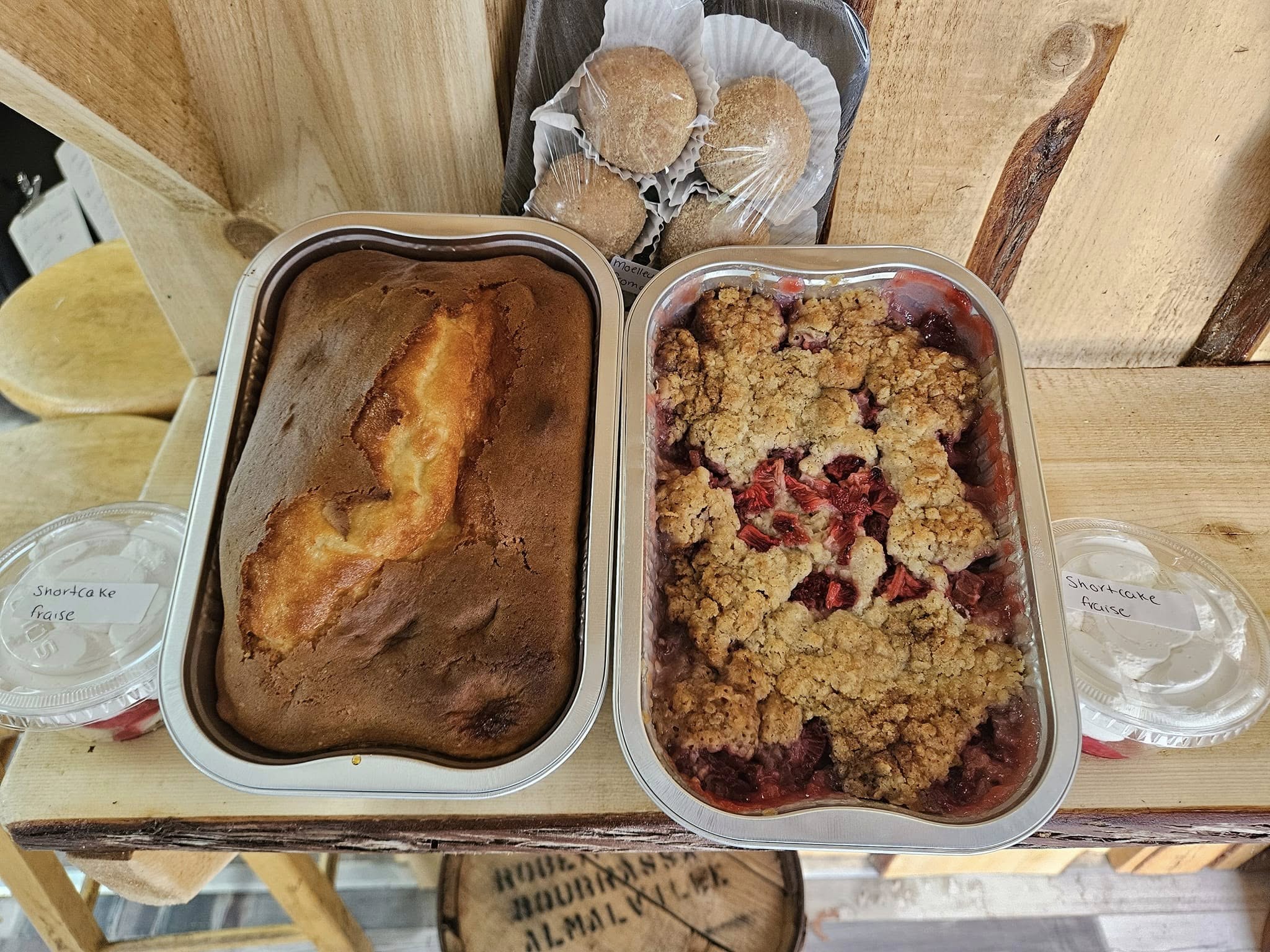 No photo description available.